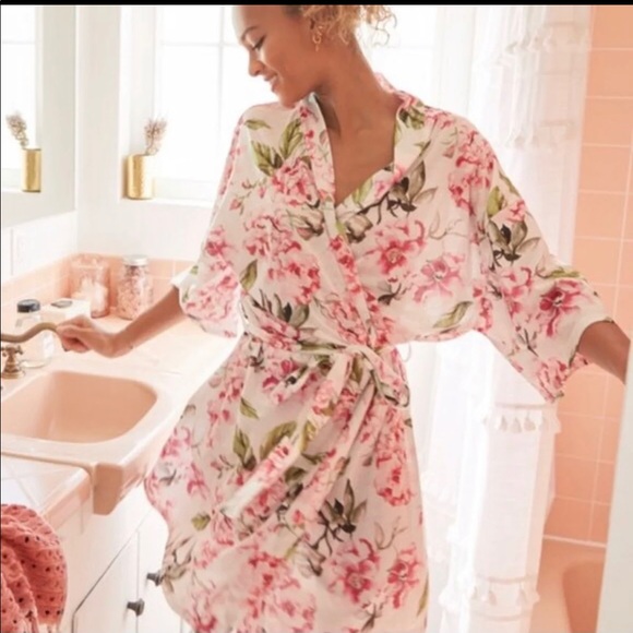 Show Me Your Mumu Robe - Picture 7 of 7